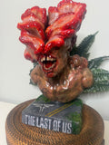 quarter scale last of us statue